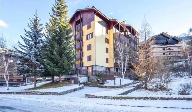 Awesome apartment in Aprica with 2 Bedrooms