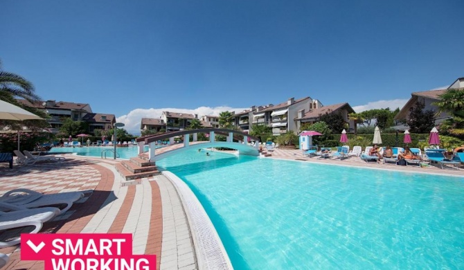 I Ciliegi 1-09 con piscina by Wonderful Italy