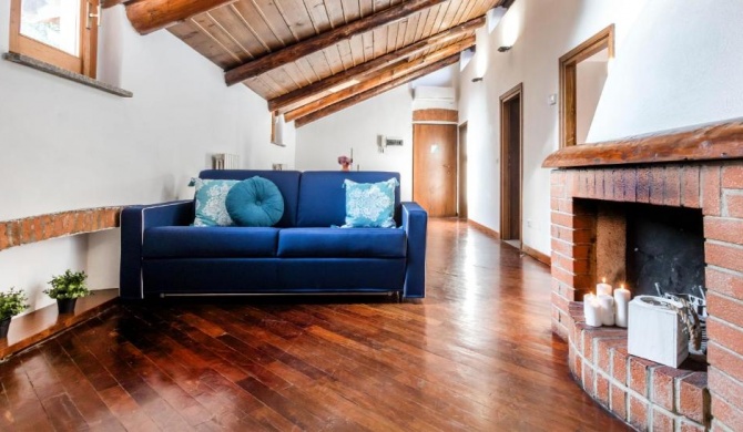 ALTIDO Charming Flat for 6 in historic Carrobbio