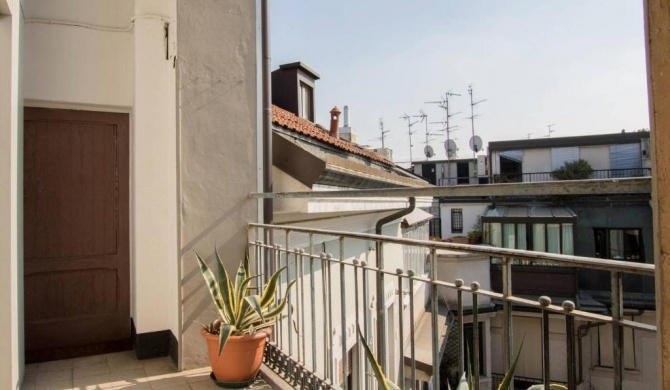 ALTIDO Warm Apt for 4 in Porta Venezia central Milan