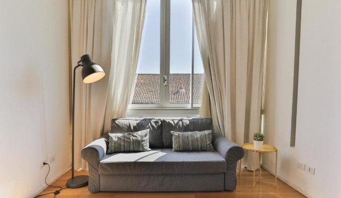 The Best Rent - Comfortable One Bedroom Apartment in Milan Downtown