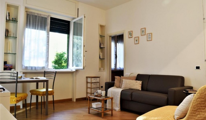 Martesana Studio Flat close to Yellow Metro