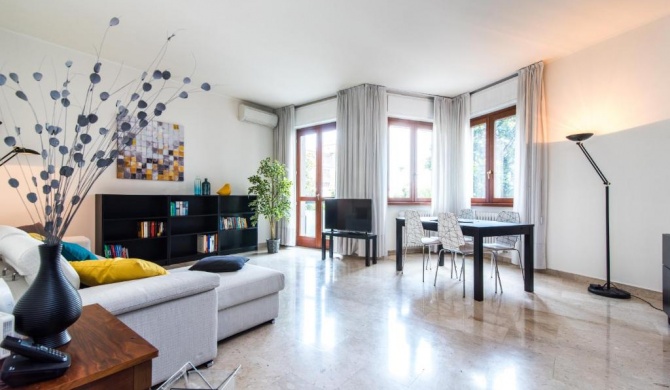 The Best Rent - Three bedrooms apartment in Milan